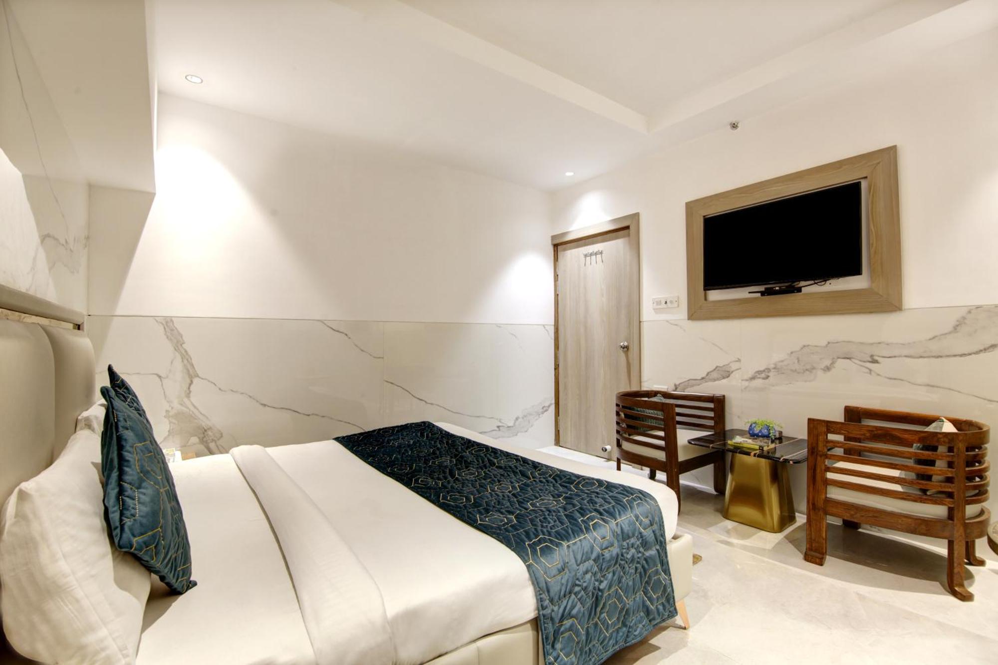 Hotel Delhi 37 By Star Group Near Delhi Airport New Delhi Exterior photo