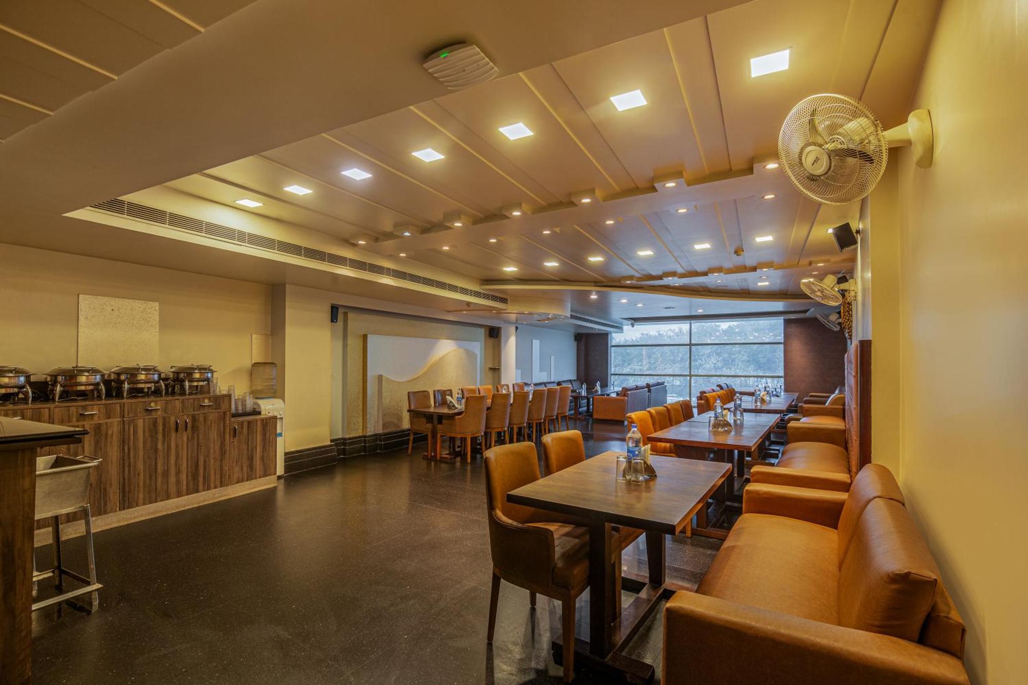 Hotel Delhi 37 By Star Group Near Delhi Airport New Delhi Exterior photo