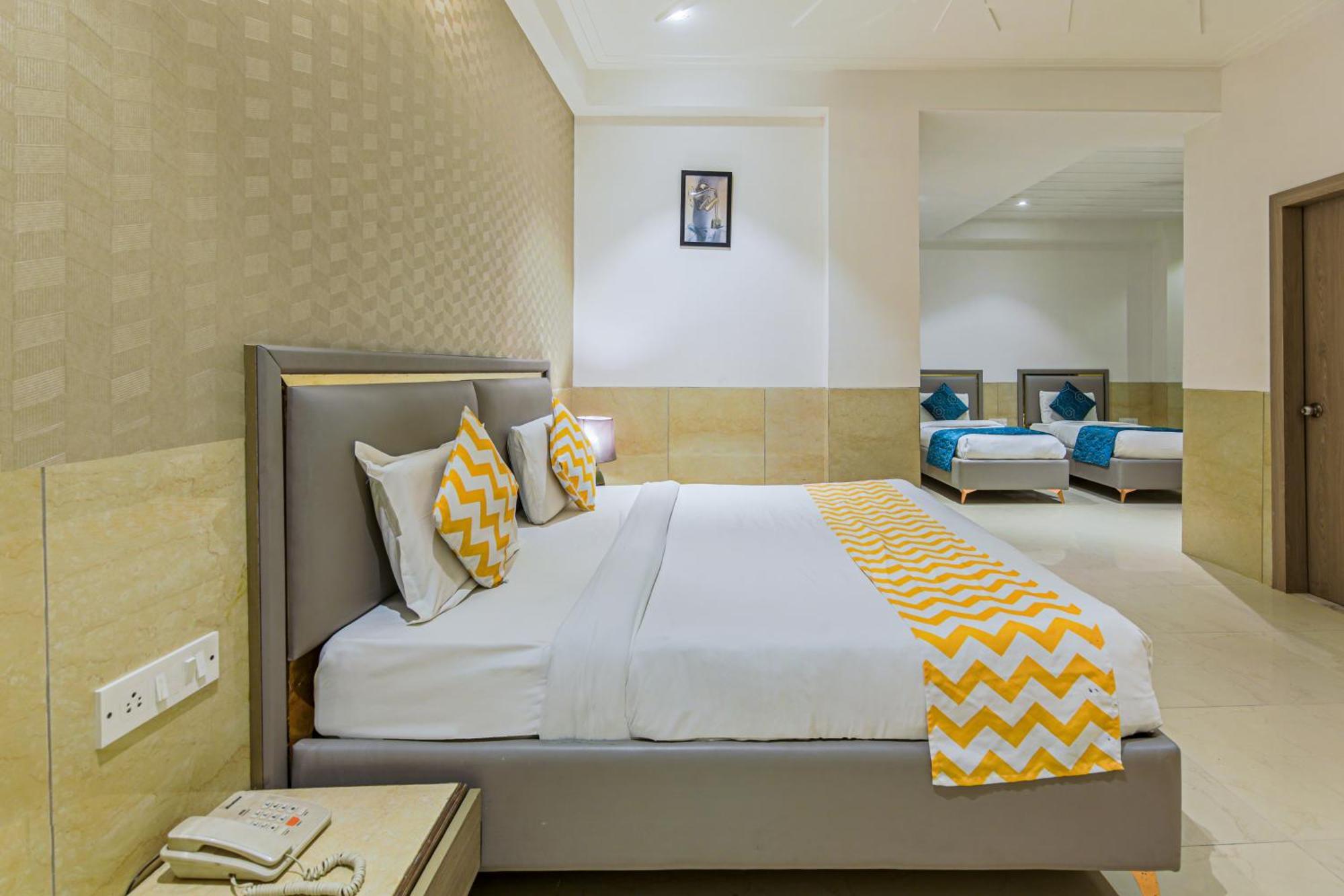 Hotel Delhi 37 By Star Group Near Delhi Airport New Delhi Exterior photo