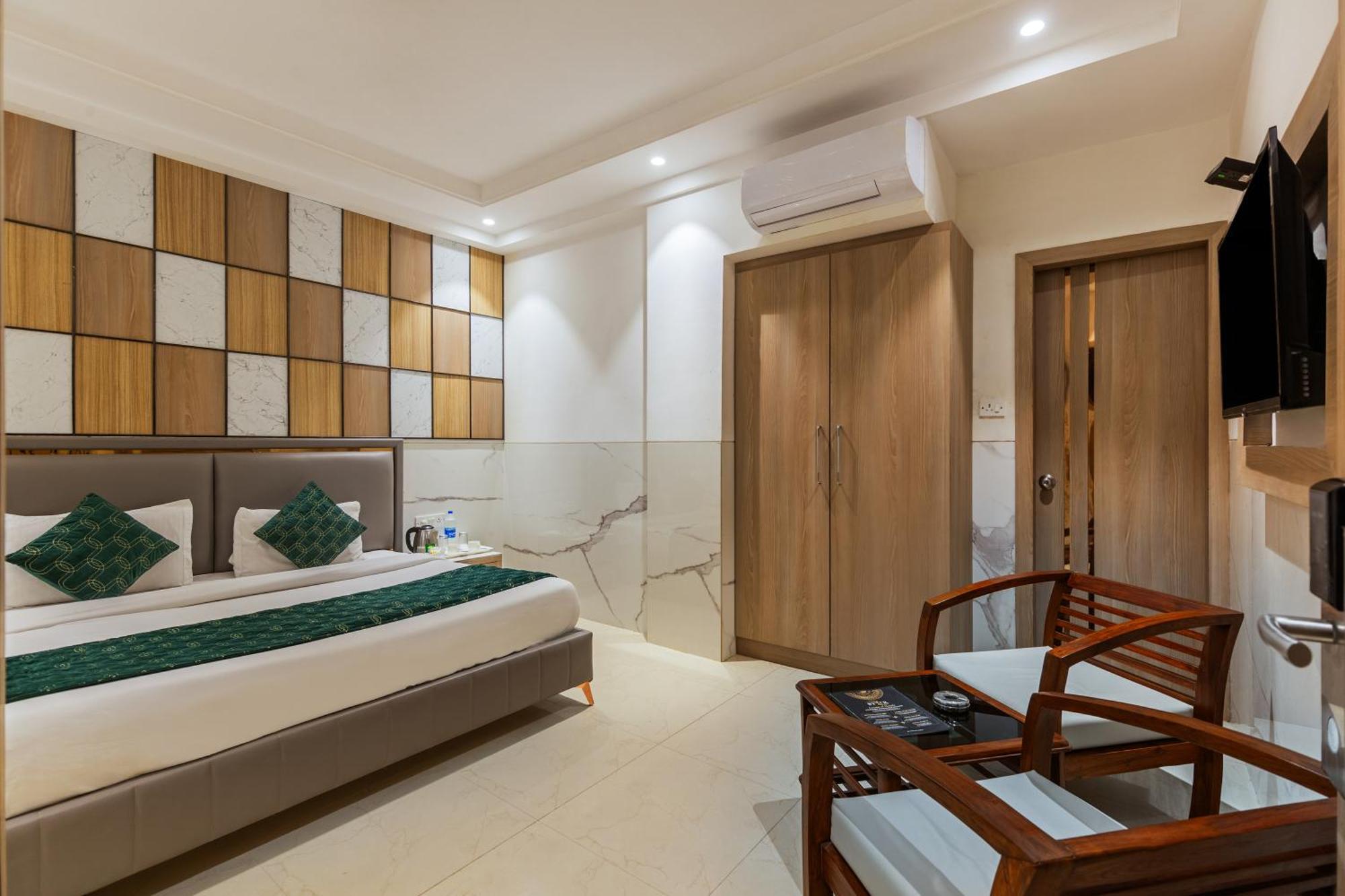 Hotel Delhi 37 By Star Group Near Delhi Airport New Delhi Exterior photo