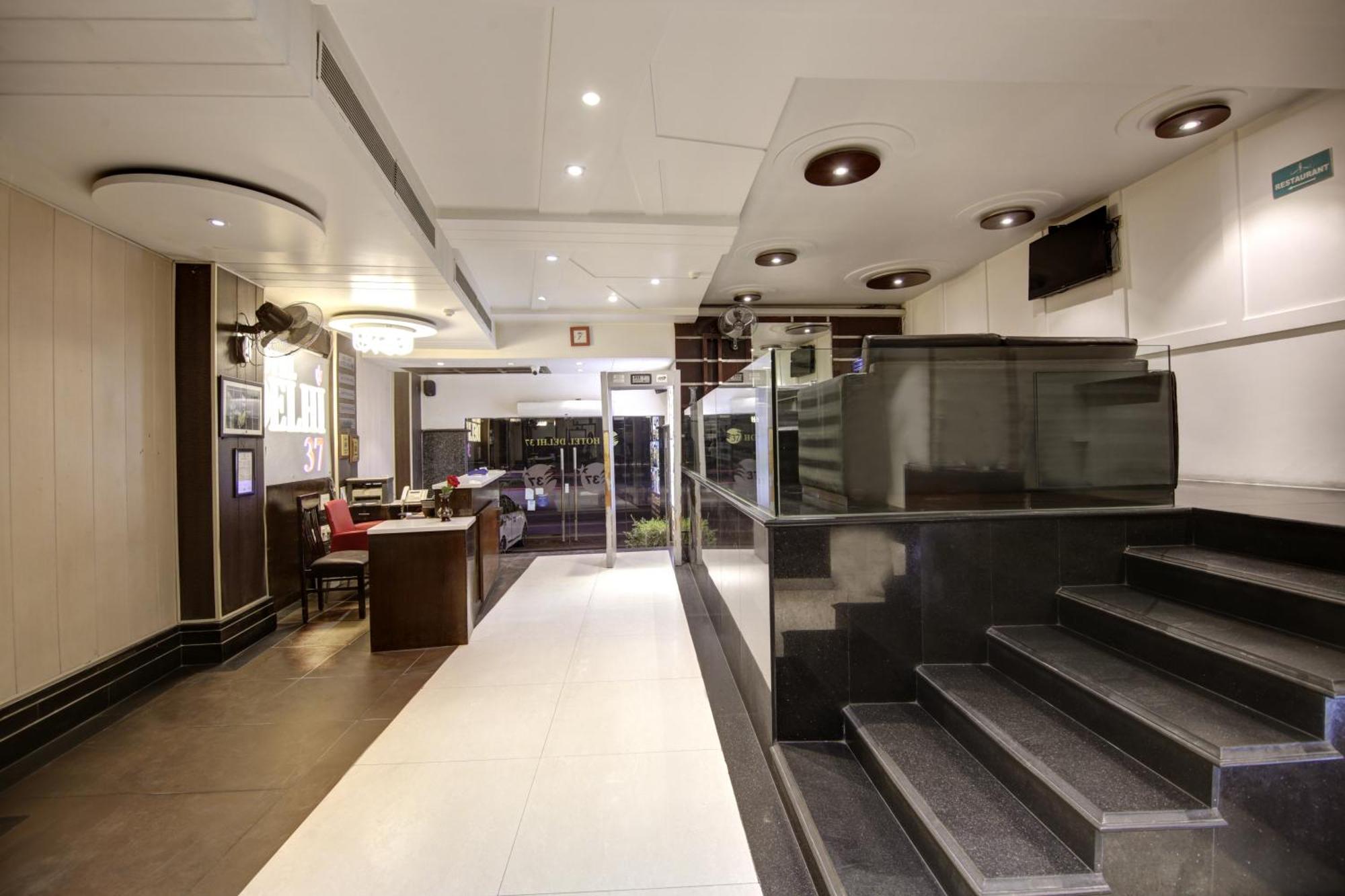 Hotel Delhi 37 By Star Group Near Delhi Airport New Delhi Exterior photo