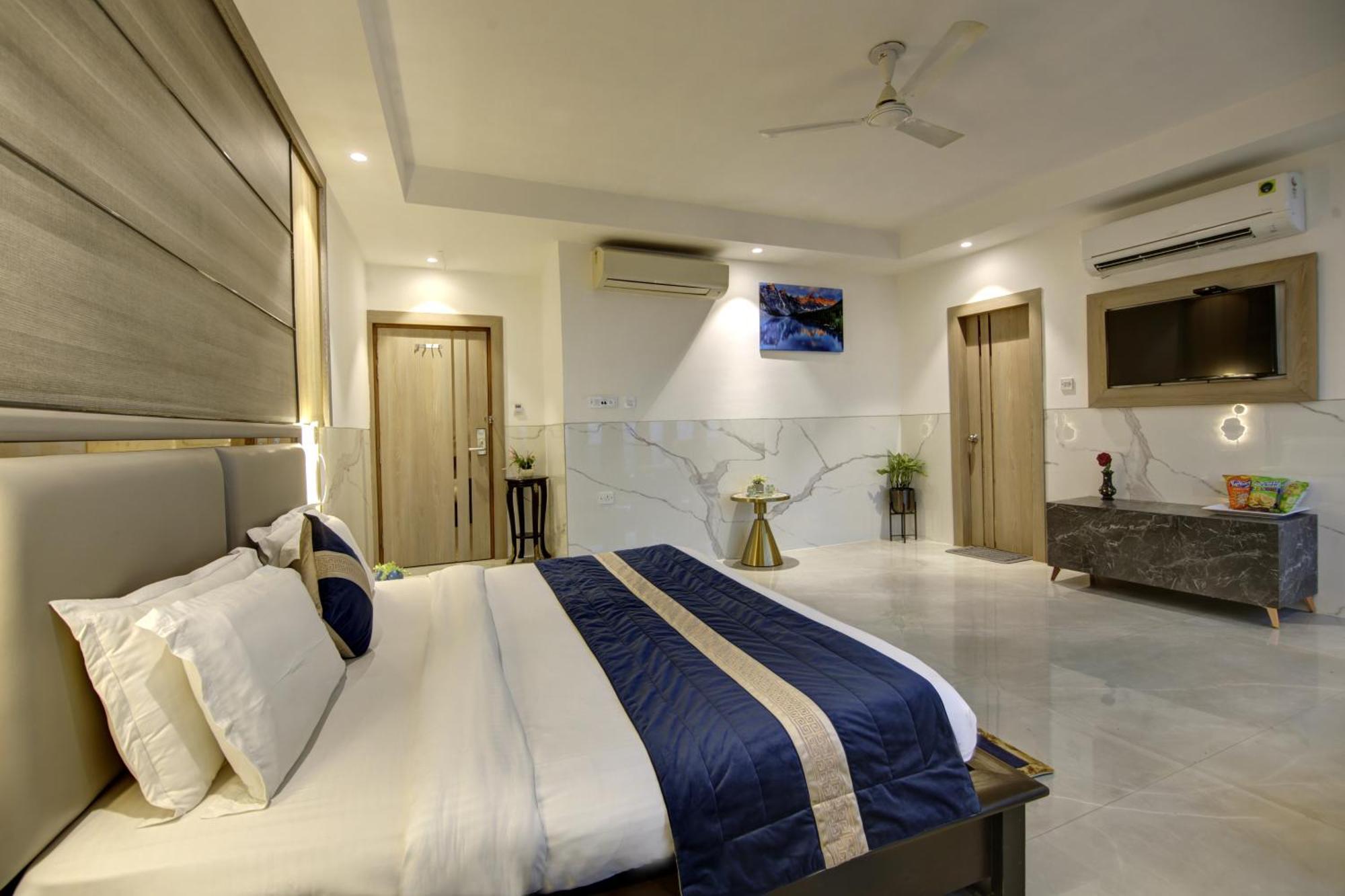 Hotel Delhi 37 By Star Group Near Delhi Airport New Delhi Exterior photo