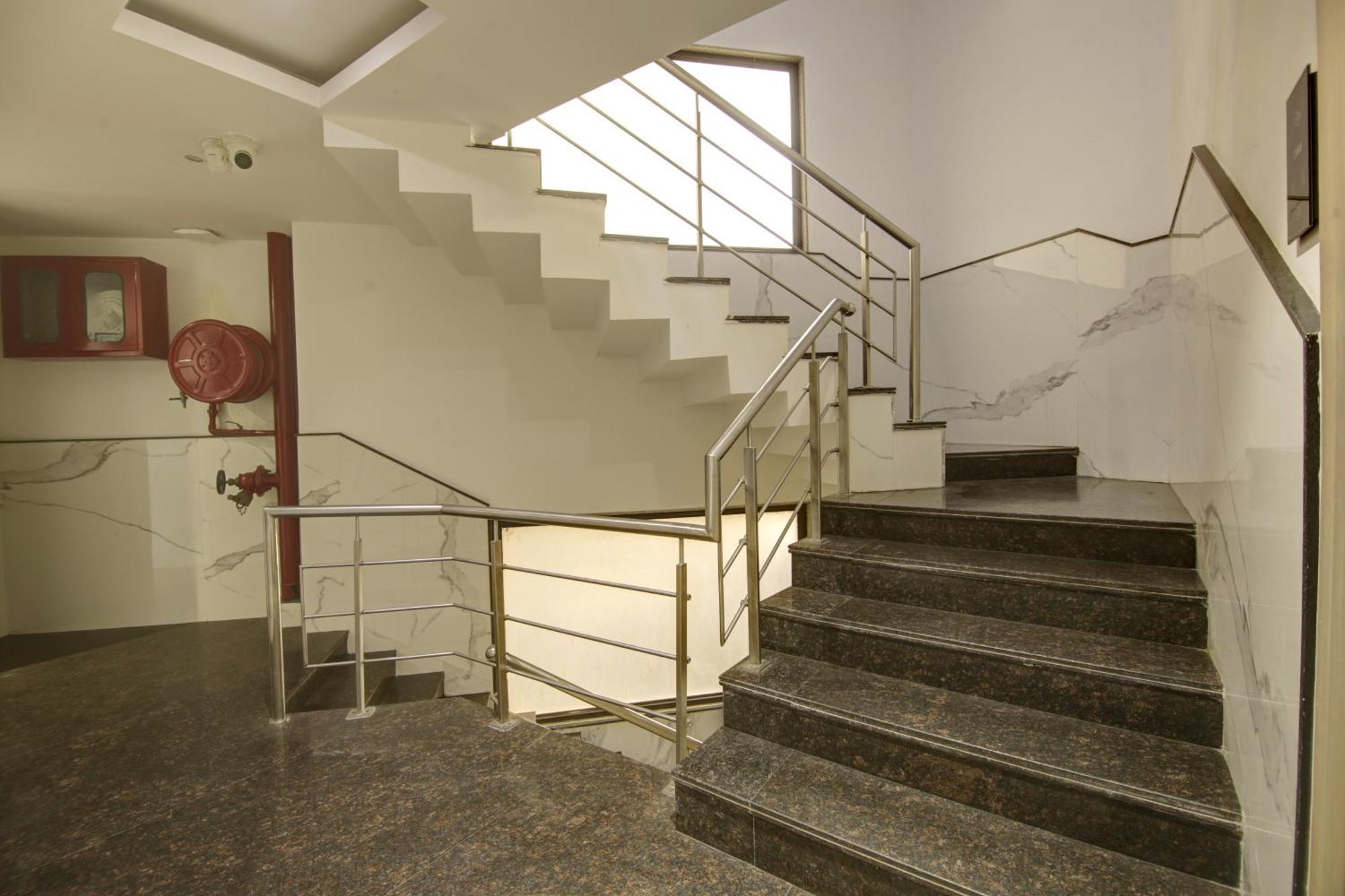 Hotel Delhi 37 By Star Group Near Delhi Airport New Delhi Exterior photo