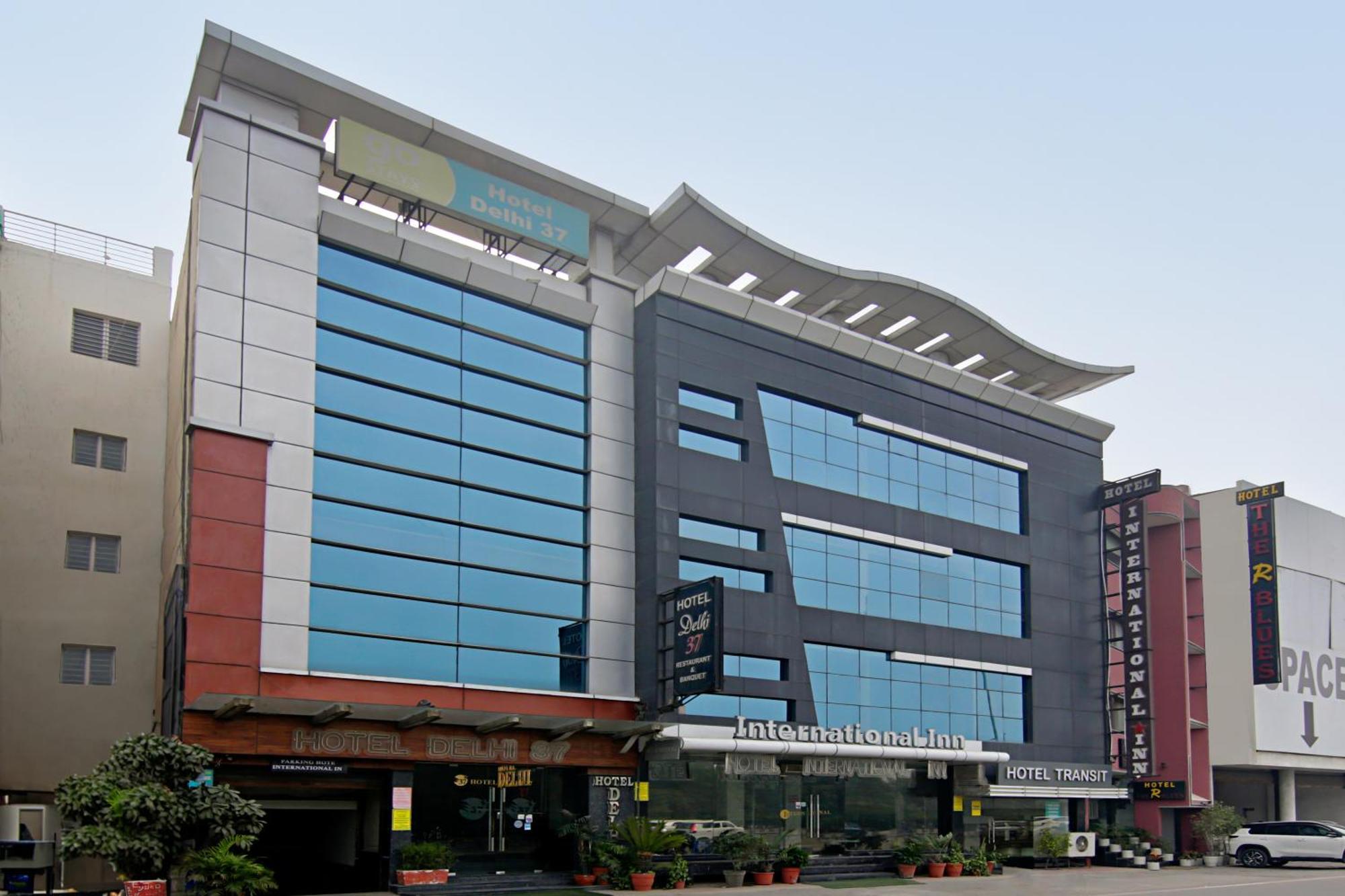 Hotel Delhi 37 By Star Group Near Delhi Airport New Delhi Exterior photo