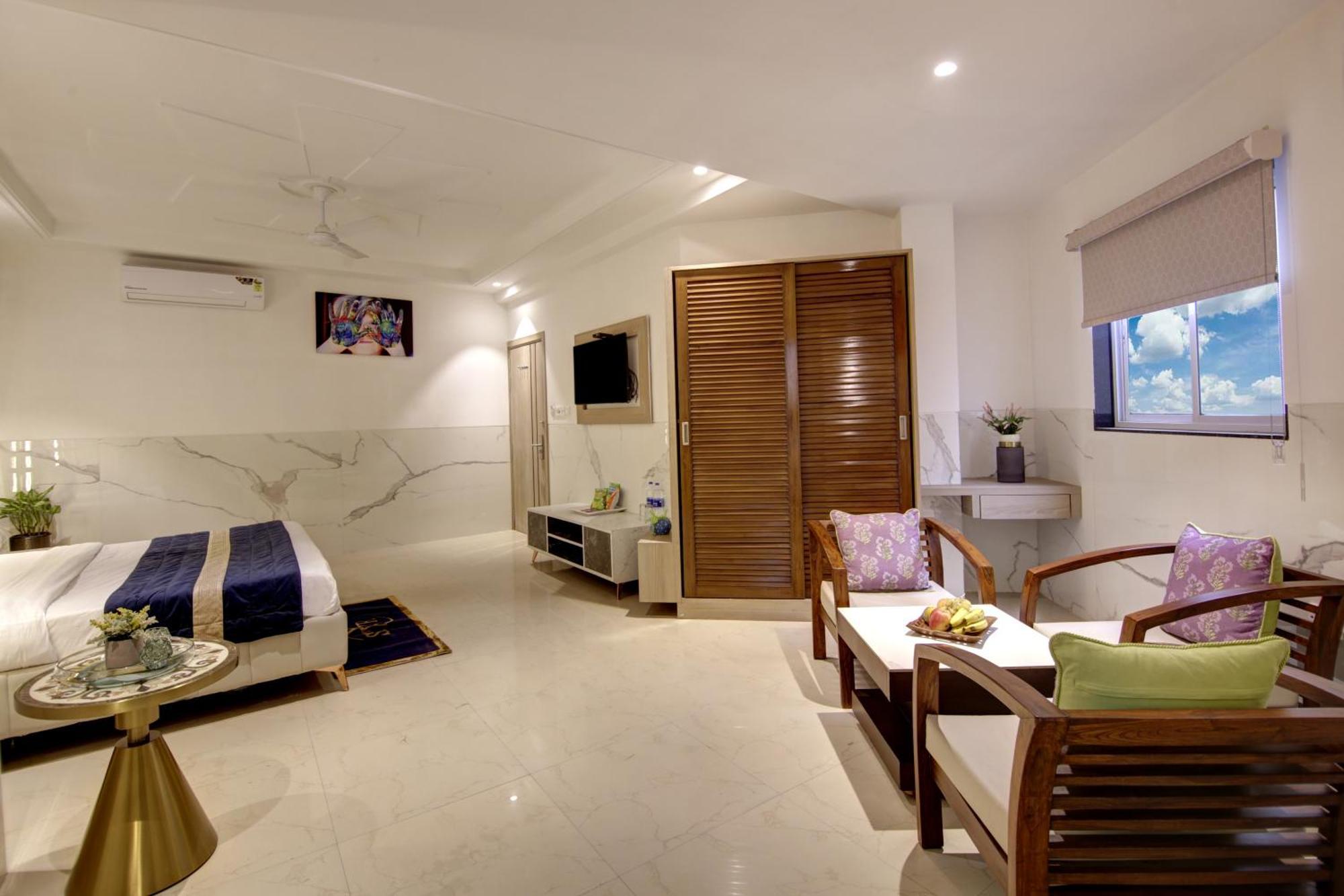 Hotel Delhi 37 By Star Group Near Delhi Airport New Delhi Exterior photo