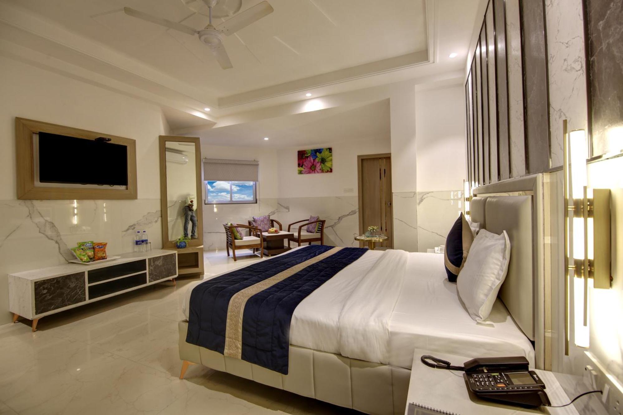 Hotel Delhi 37 By Star Group Near Delhi Airport New Delhi Exterior photo