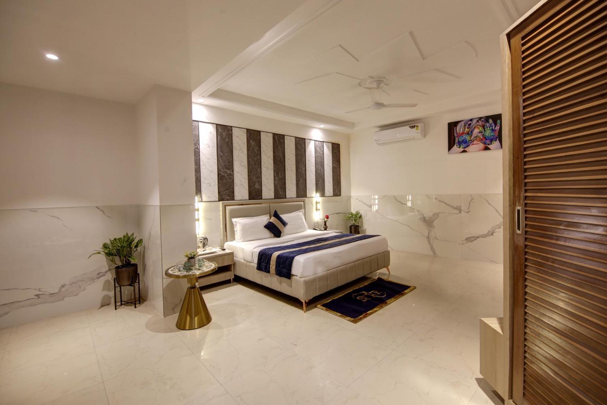 Hotel Delhi 37 By Star Group Near Delhi Airport New Delhi Exterior photo