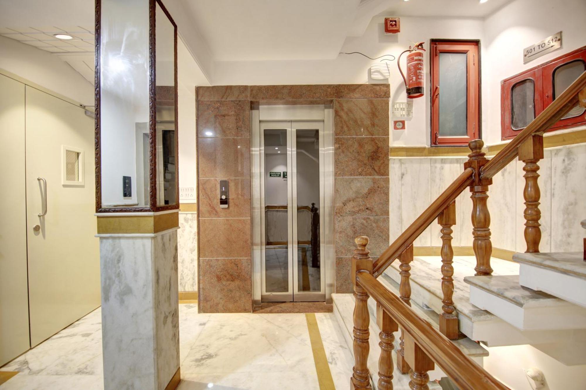 Hotel Delhi 37 By Star Group Near Delhi Airport New Delhi Exterior photo
