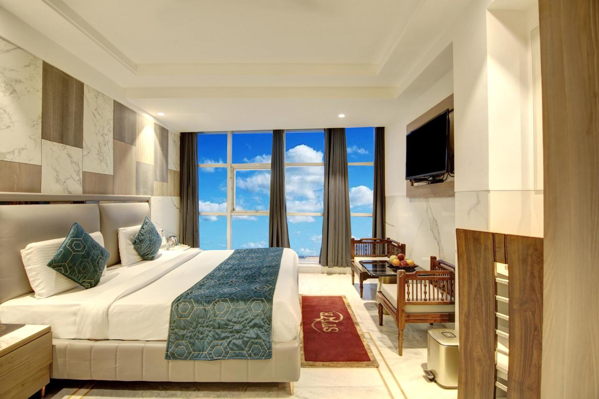 Hotel Delhi 37 By Star Group Near Delhi Airport New Delhi Exterior photo