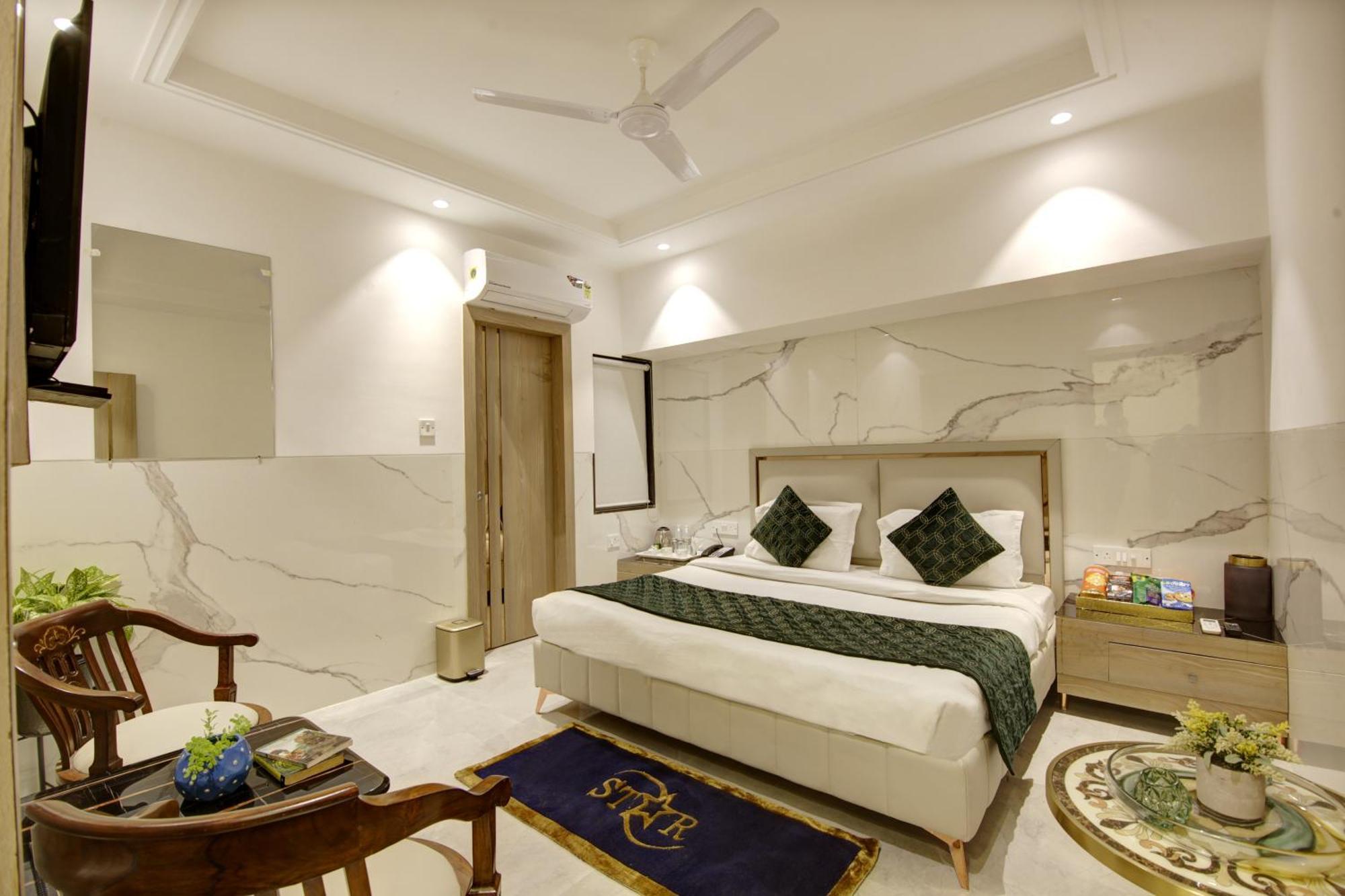 Hotel Delhi 37 By Star Group Near Delhi Airport New Delhi Exterior photo